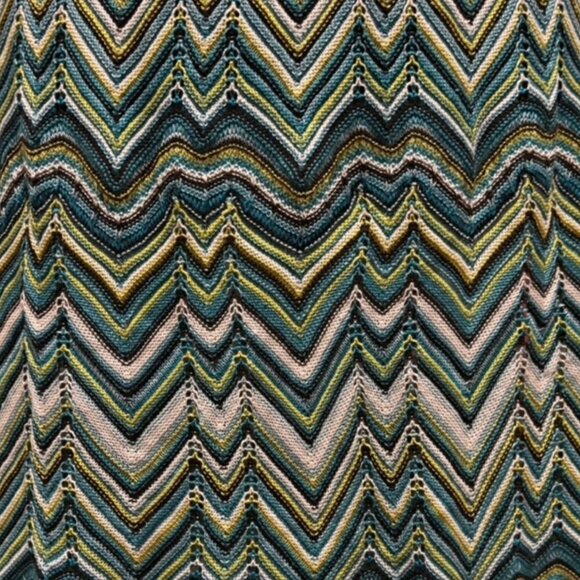 AGB Knit Dress - Picture 5 of 6